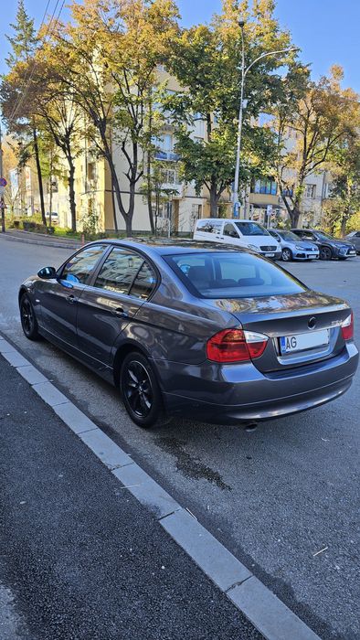 Vând/Schimb BMW E90 318d 2006 190.000 km