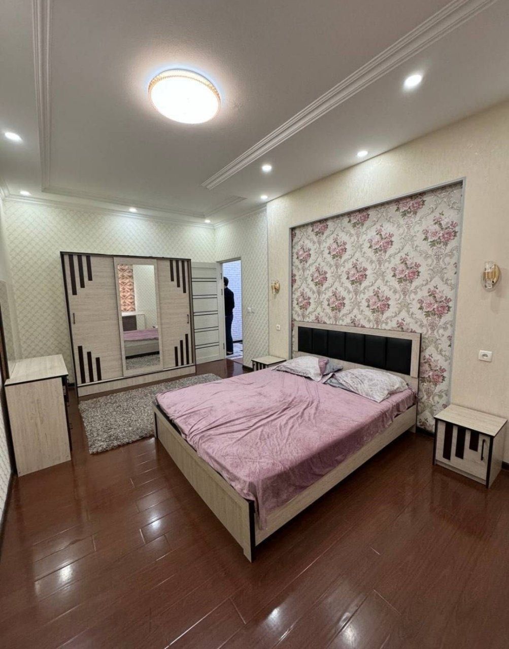 #Чиланзар 3квартал 3 комнатная 3 этаж с мебелью и техникой продается!