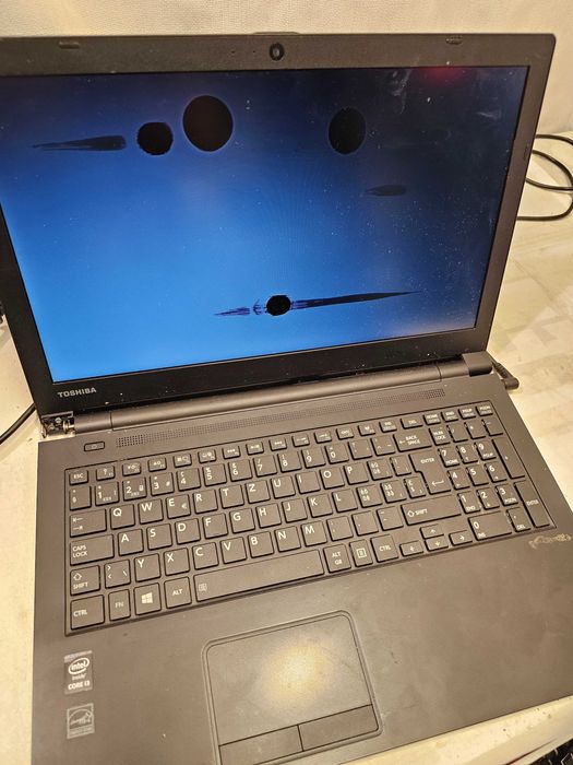 Defect Laptop Toshiba Satellite PRO R50-B-11C