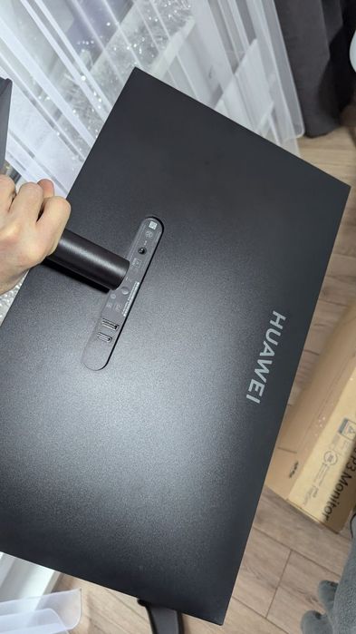 Монитор Huawei MateView SE