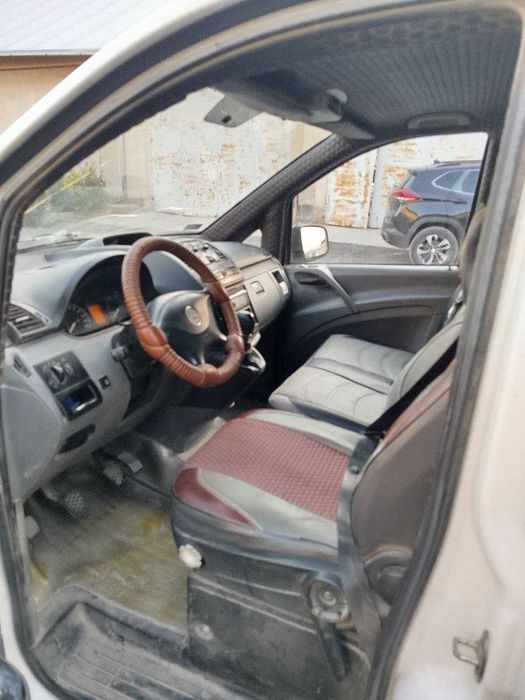 Mercedes Benz Vito 2010 срочно СОТИЛАДИ