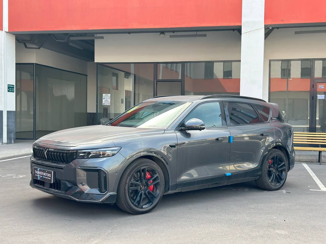 VOYAH FREE 4WD hybrid 318km 2025 версия AWD apollo-tech