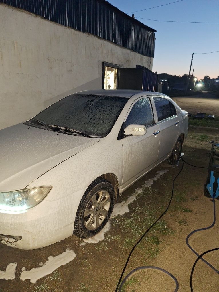 Продам lifan solano 620