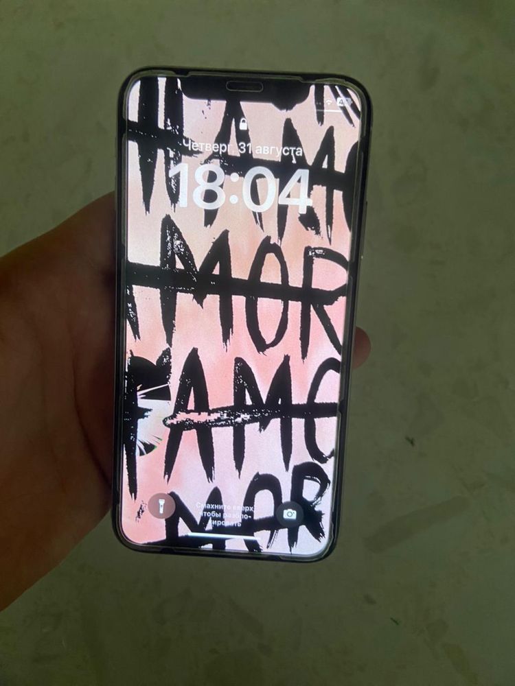 Продам IPhone X срочно