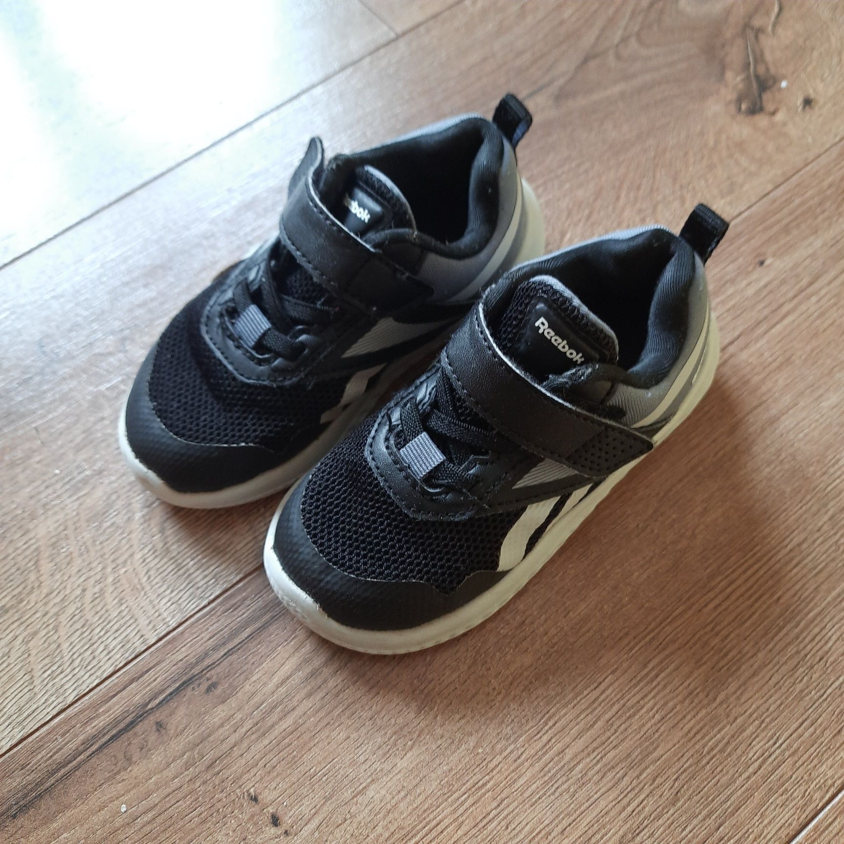 Маратонки Reebok размер 22,5