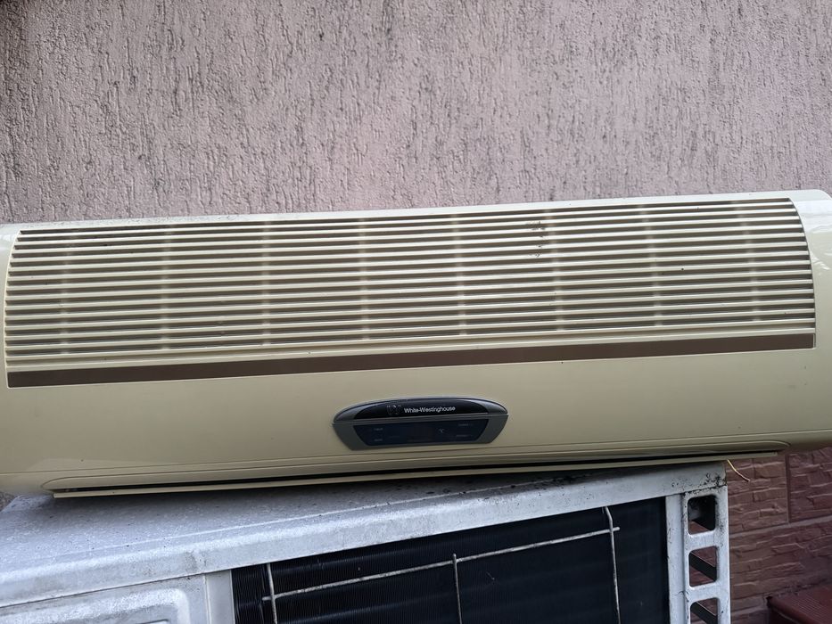 Vând aer condiționat White Westinghouse folosit la casa de vacanta