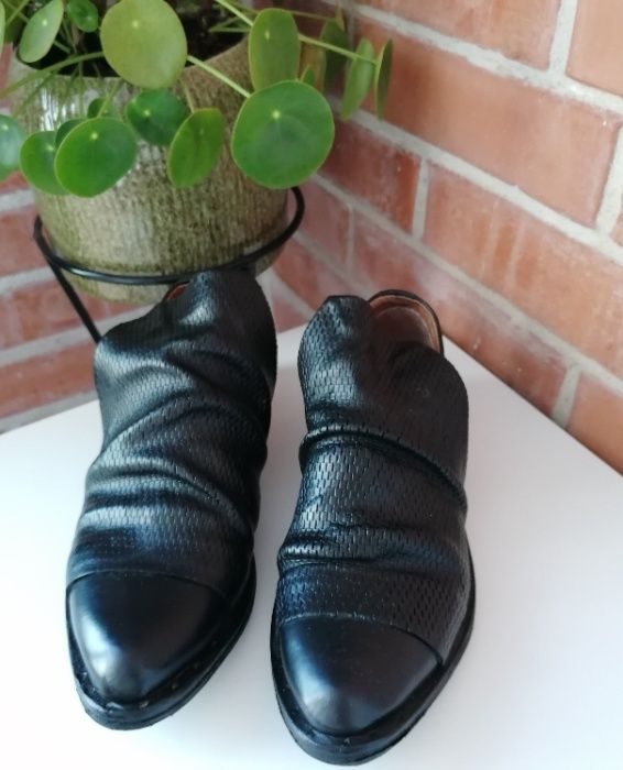 AS98 - Pantofi handcrafted piele naturala - marime 36