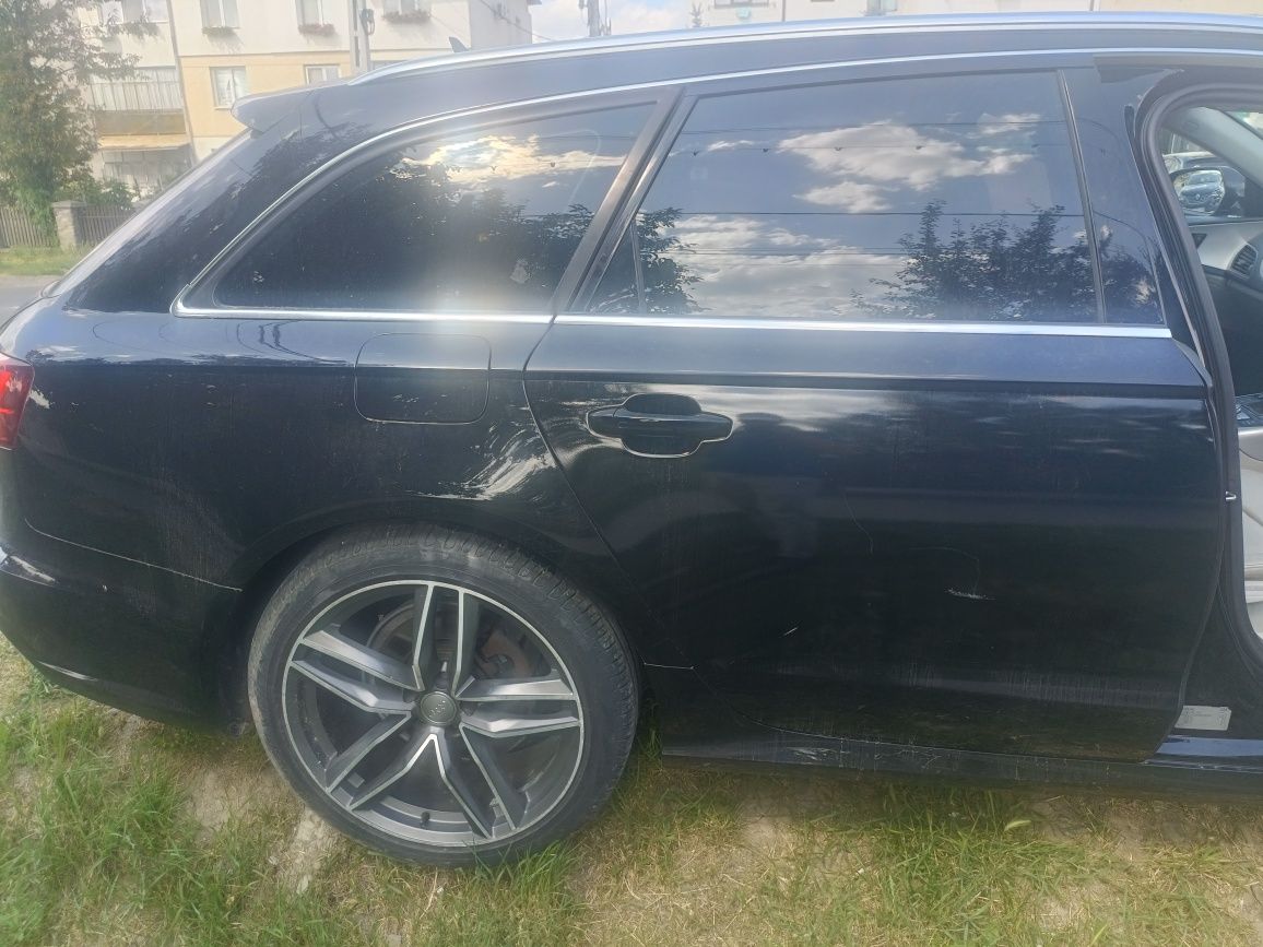 Portiera față Audi A6 C7 Ultra facelift S Line Executive dreapta stang