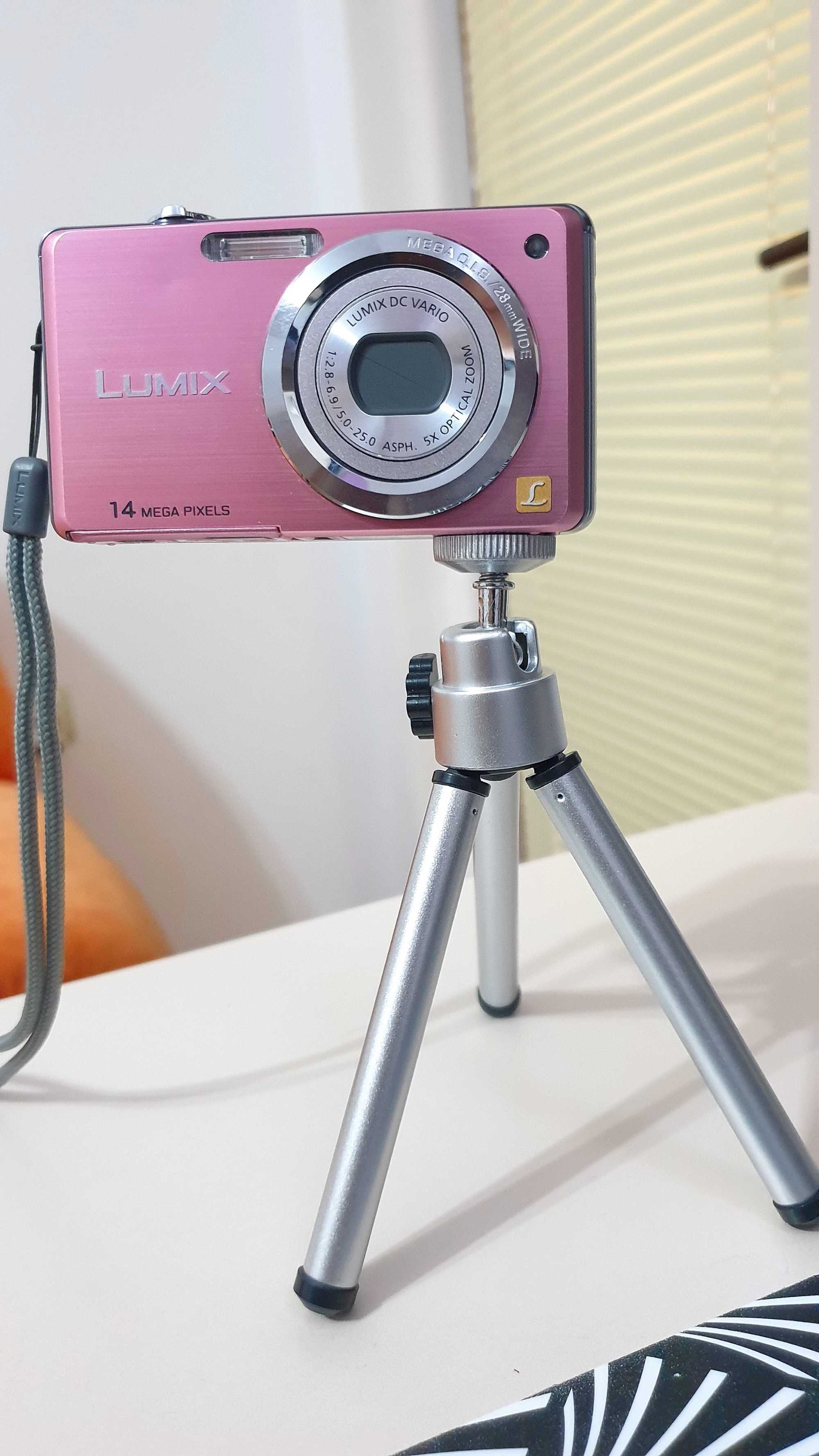 цифров фотоапарат Panasonic Lumix FS - 11 14 MPx HD 720p
