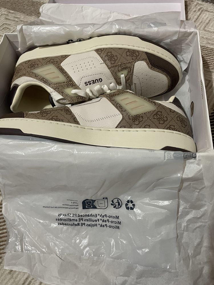 Мъжки обувки GUESS