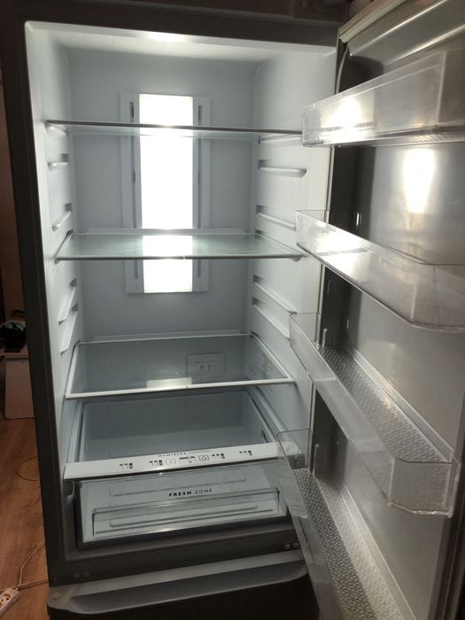 Продам холодильник с доставкой