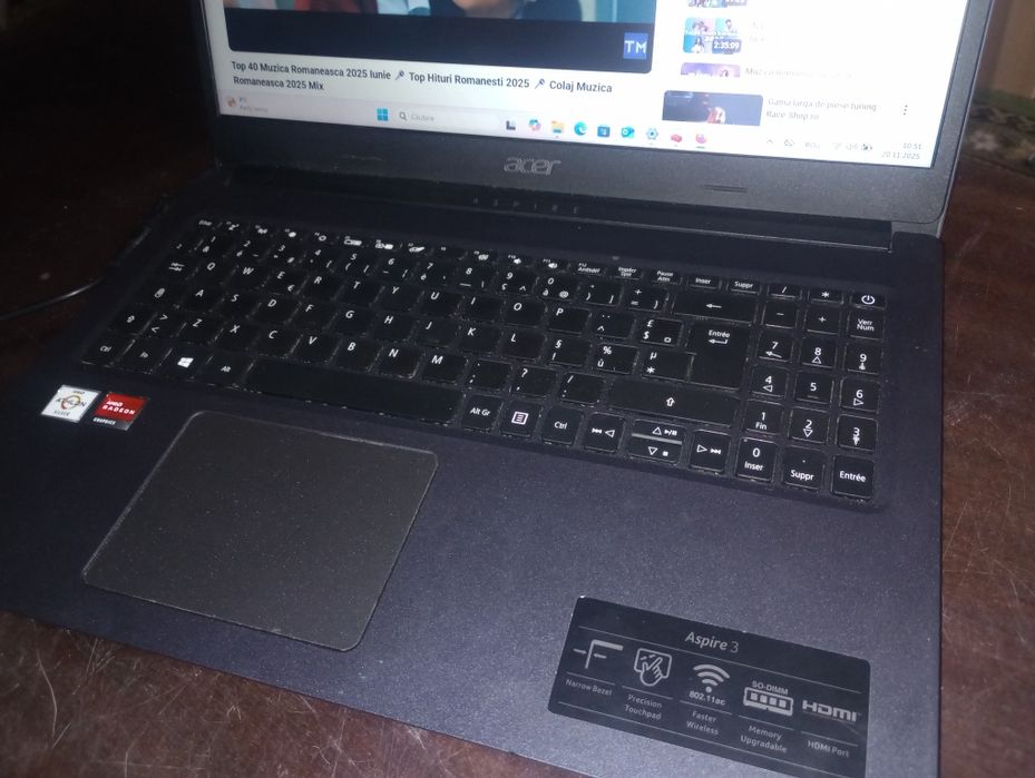 Acer Aspire 3 slim, 8 gb ram,SSD 250gb, video dedicat 2 gb, baterie ok