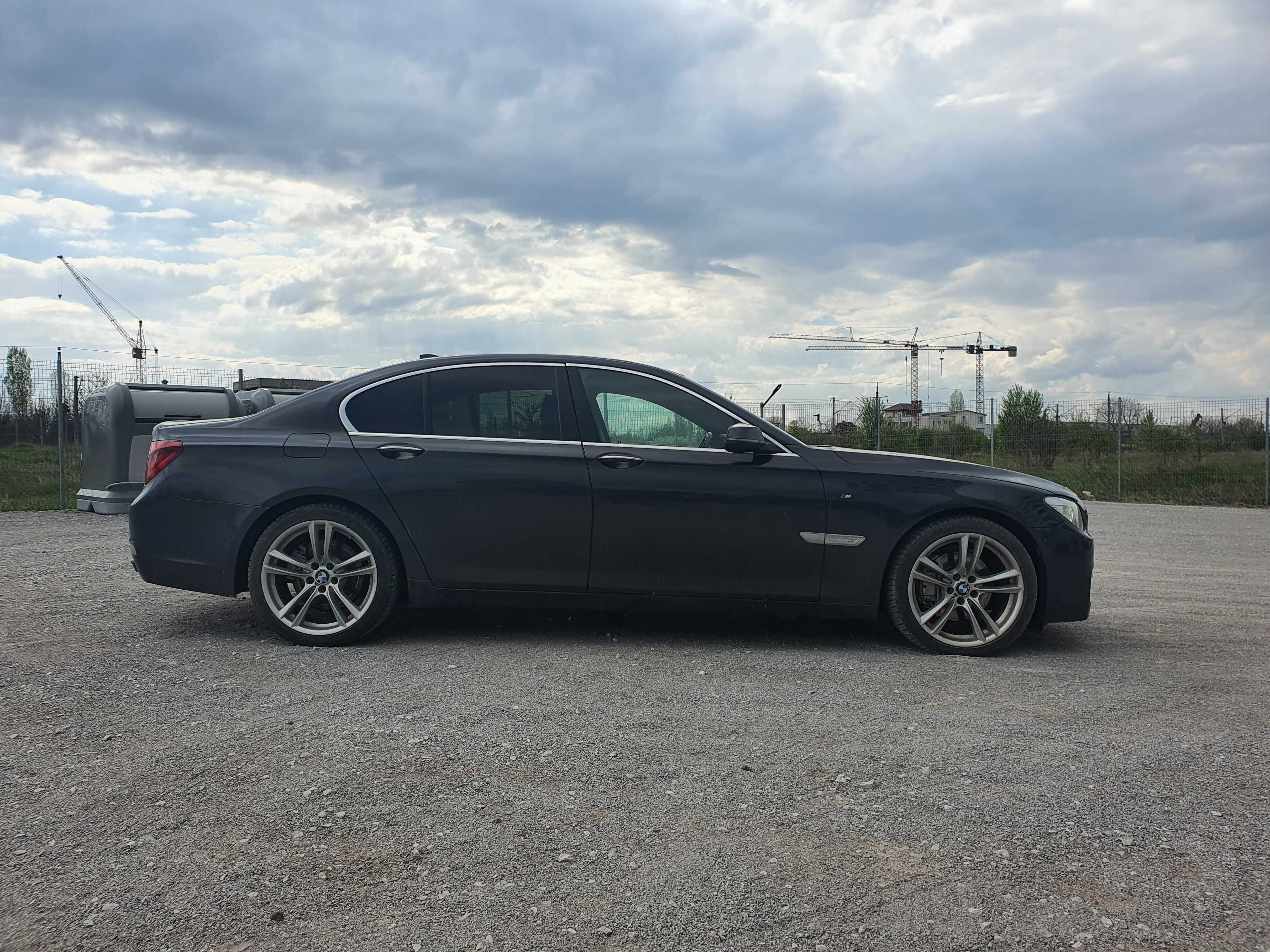 BMW 740D 313hp. M-paket 2015