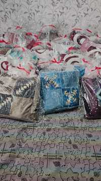 Декоративные подушки на тойбастар