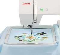 Вышивальная машина Janome Memory Craft 500E белый