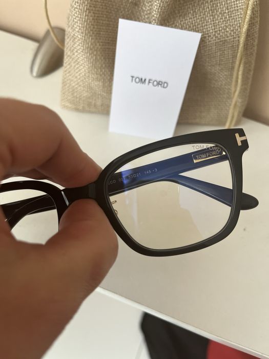 Диоптрични рамки на Tom Ford