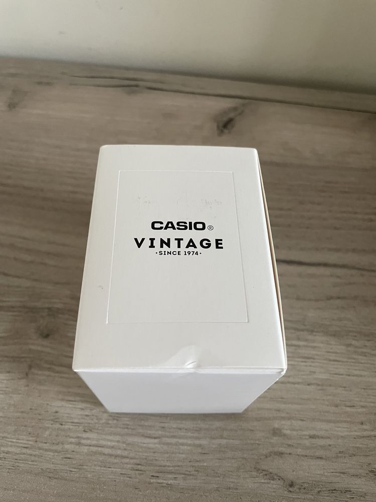 Часовник Casio Vintage с 2 верижки