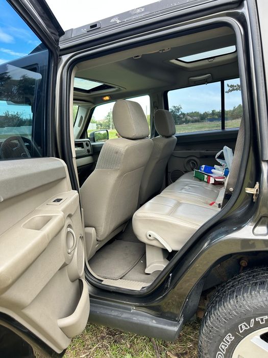 Jeep Commander an 2007 motor 3.0 mercedes autoutilitară (7 locuri).
