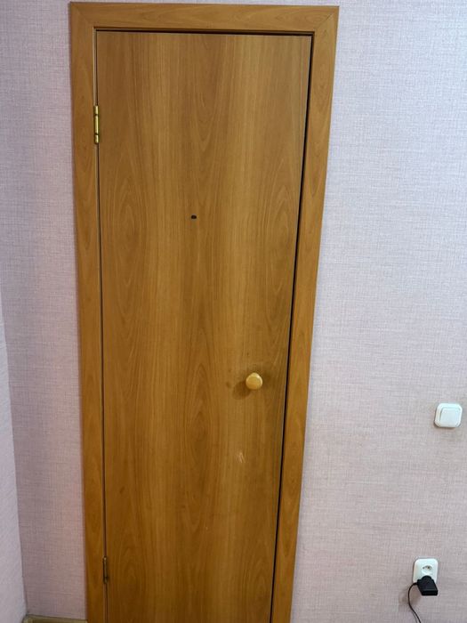 ПРОДАЕТСЯ меж комнатные двери