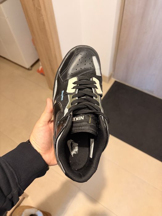 Nike dunk low scrap black gum