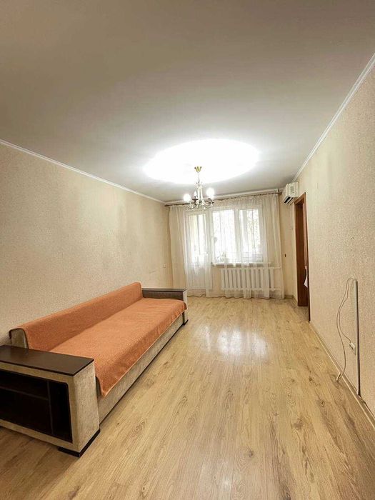 В связи с переезд! Горячая цена! Теплая квартира в хорошем районе