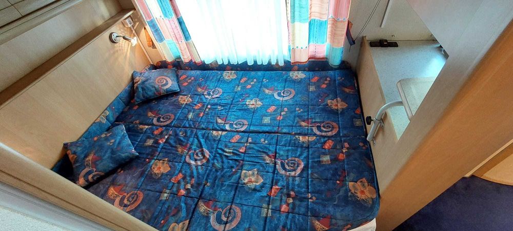 Rulota ADRIA502 cu pat matrimonial, boiler,dus, avem 18 rulote in stoc