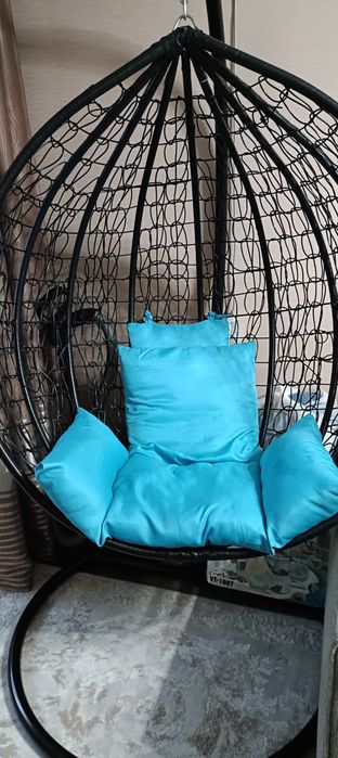 Продам качели кокон