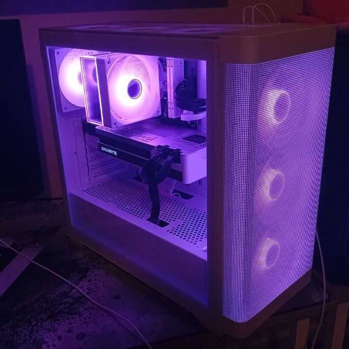 Гаранция!Геймърски Компютър Ryzen 7 8700F/3080/32GB/1TB gen 4