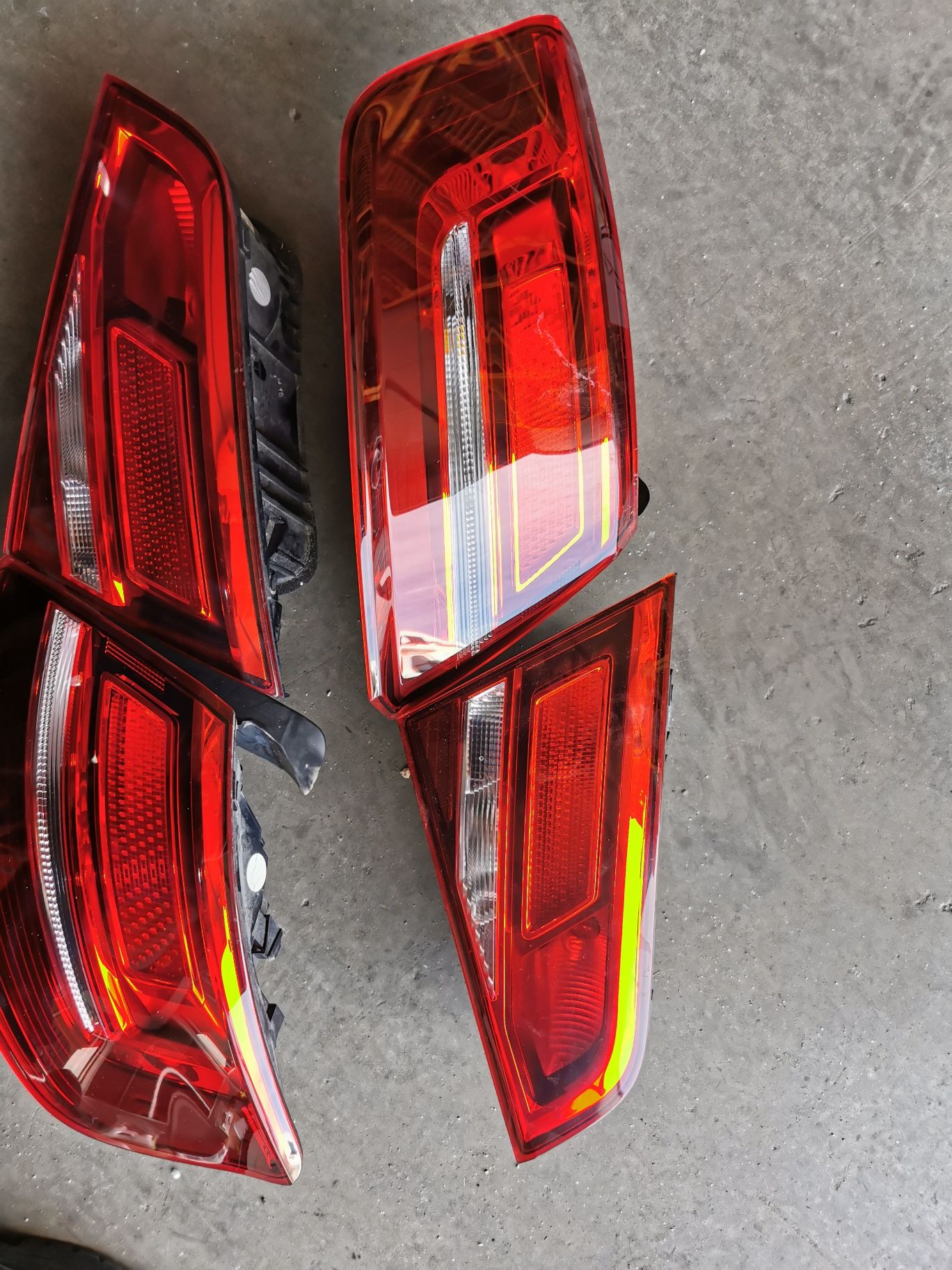 Tripla lampa stop Audi a3 8v 2017 hatchback pe original