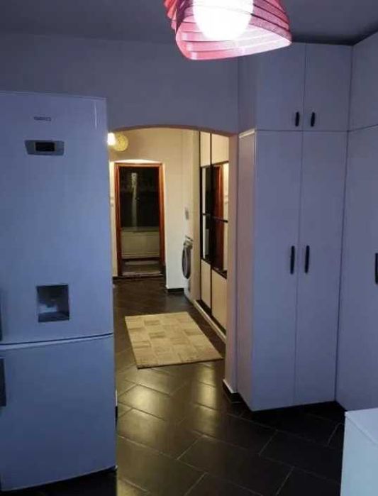 Дава се под наем Тристаен апартамент в Пловдив, Младежки Хълм - 82 кв.м за 331.5 € - Снимка #7