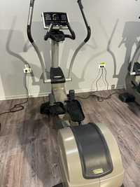 Steper eliptic Technogym Sincro Excite+ 700 Led