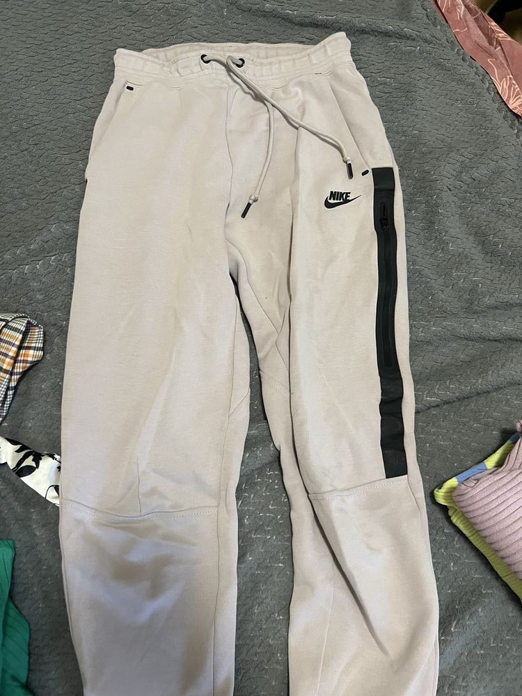 Долнище nike tech