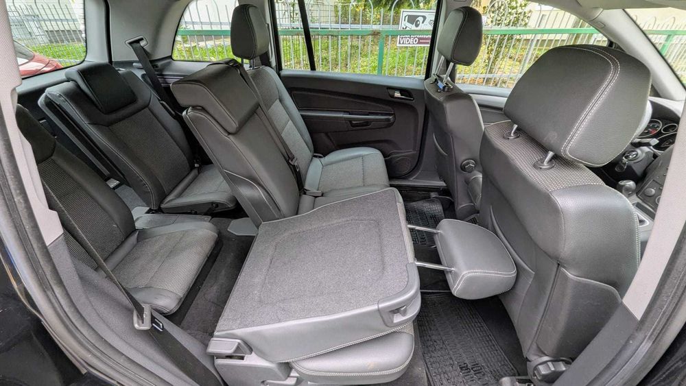 OPEL ZAFIRA B -7 locuri - 1,8 Benzina