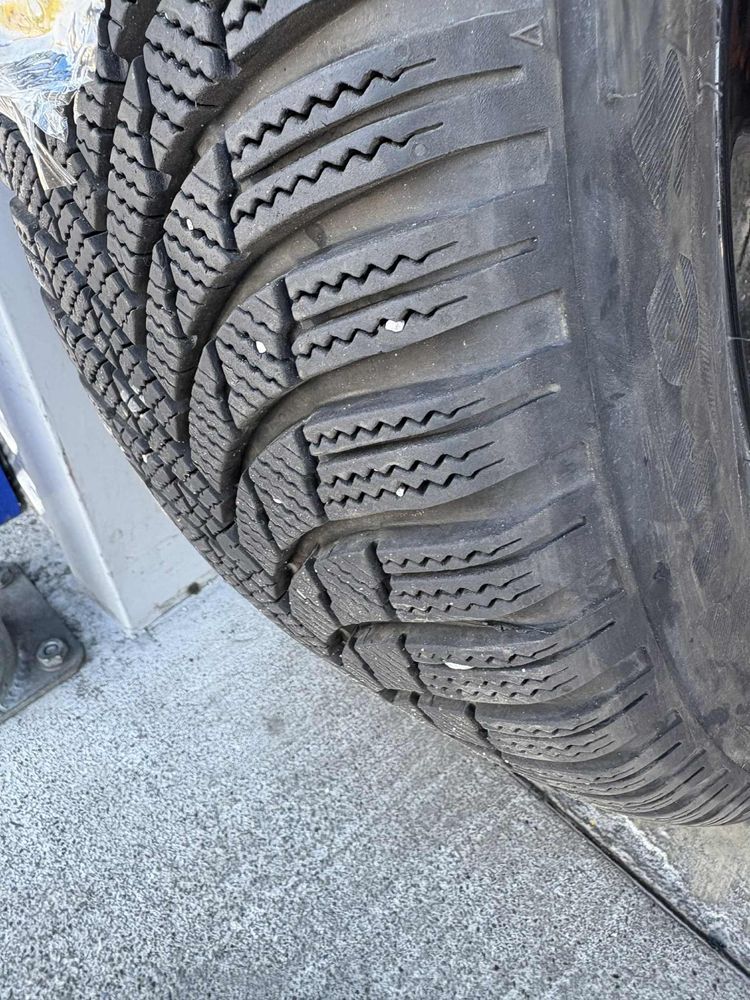 Зимни гуми Firestone 215/60/16 + джанти RC Design