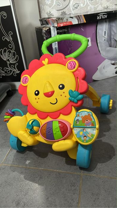 Бебешка люлка, проходилка, кантар и уокър