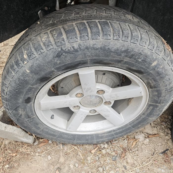 Титанка нива R 16