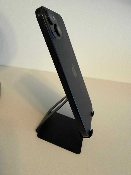 iPhone 15 Plus / 128 GB / Black + Cutie și Incarcator