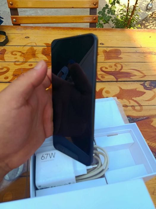 Xiaomi 13 T 8+8 256 xolati yaxshi buzulmagan alishmagan