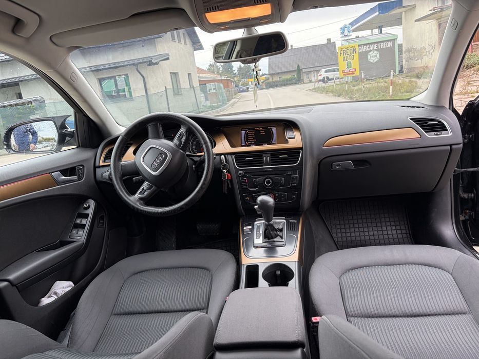 Audi A4 B8, 2.0 TDI, Cutie automata, An 2012