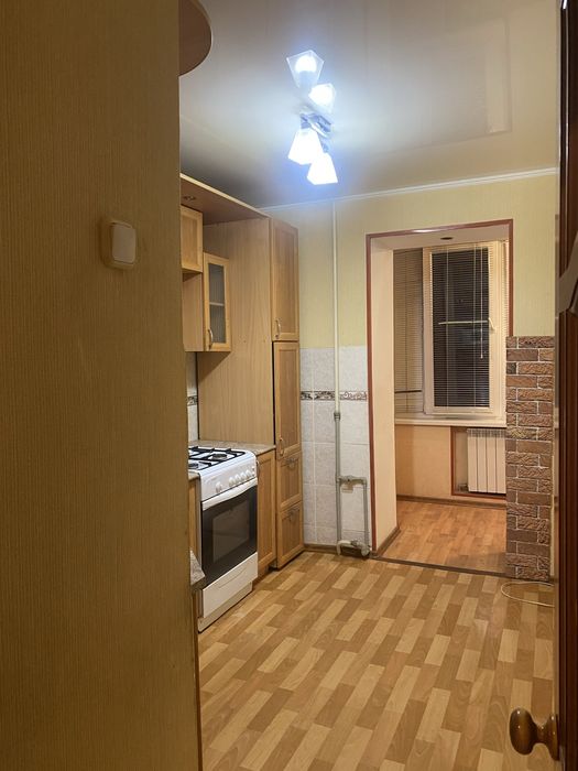 Продаю 2-х комн квартиру в центре города