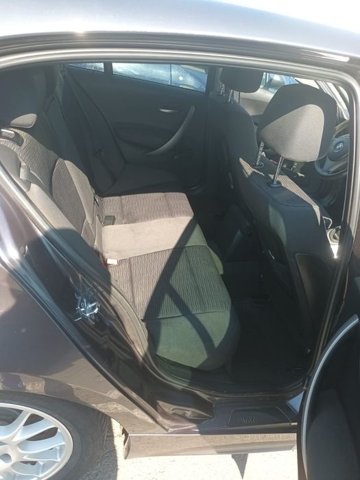 Vând bmw seria 1