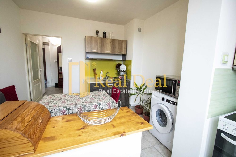 Продава се Двустаен апартамент в София, Фондови жилища - 61 кв.м за 1886 €/кв.м - Снимка #10