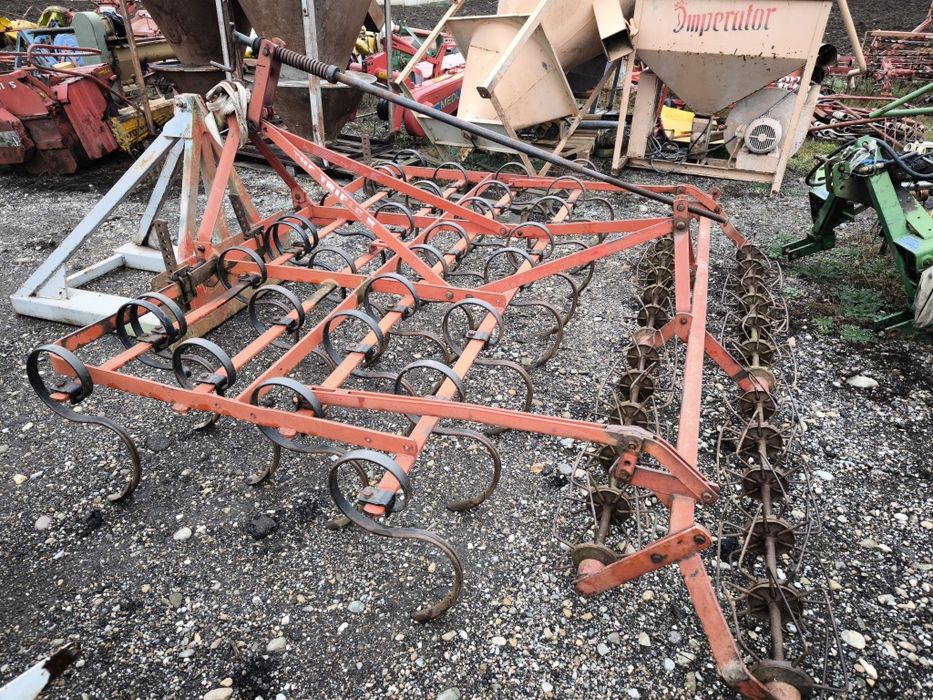 Combinator trei metri cu tavalug