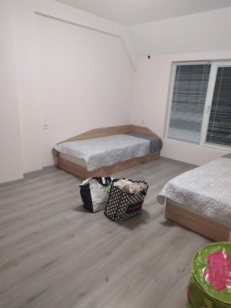 Дава се под наем Двустаен апартамент в Асеновград - 70 кв.м за 306 € - Снимка #6