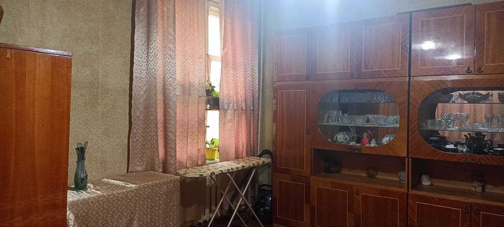 Продаётся своя квартира в Яккасарайском районе