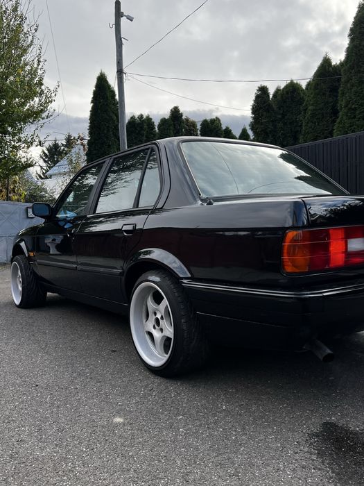 BMW e30 316i 1989 fără rugină. Motor 1.6 benzină!