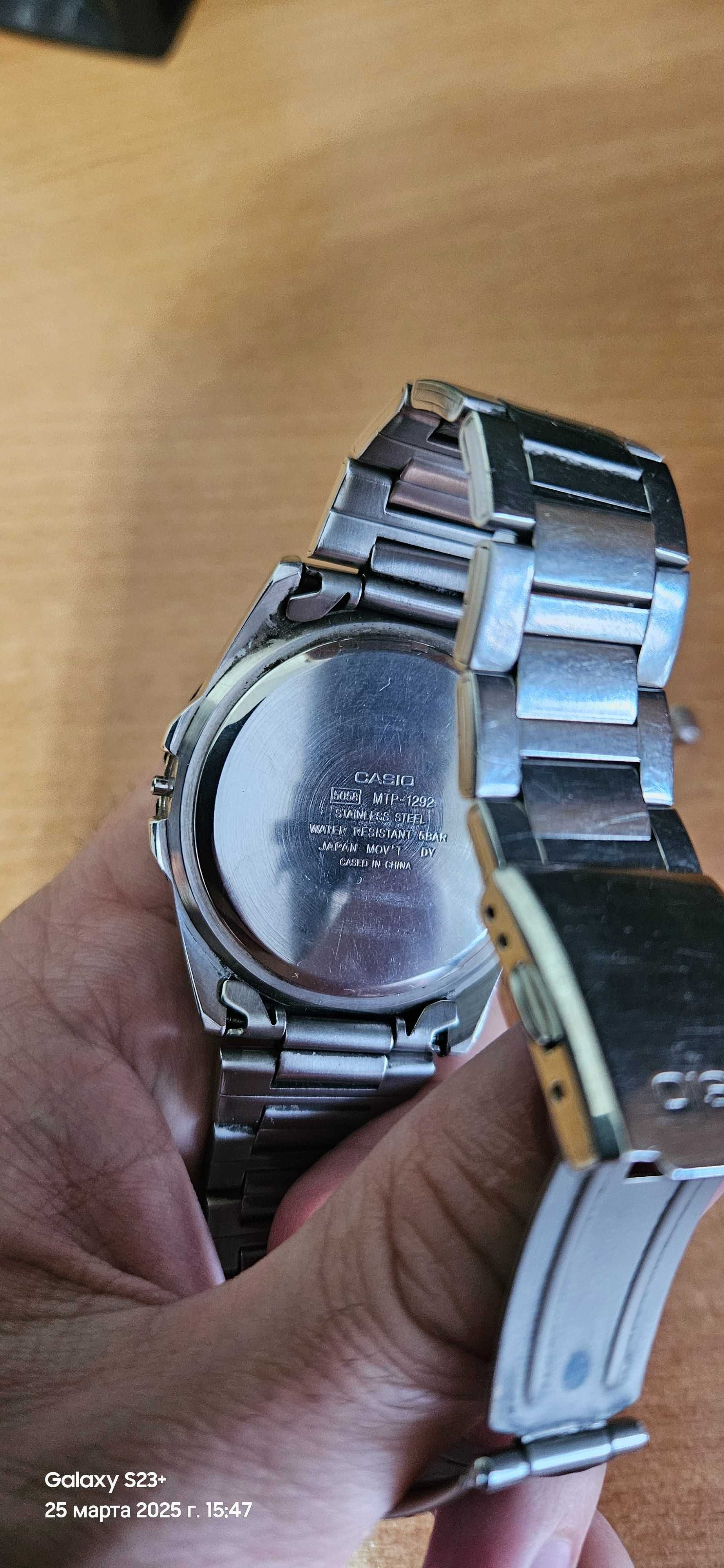 Продам наручные часы CASIO