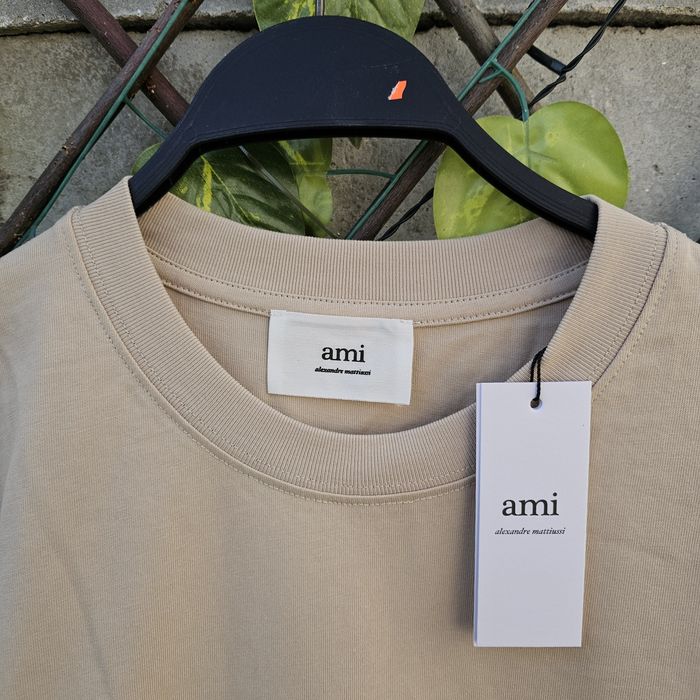 Tricou Ami paris size M new with bag
