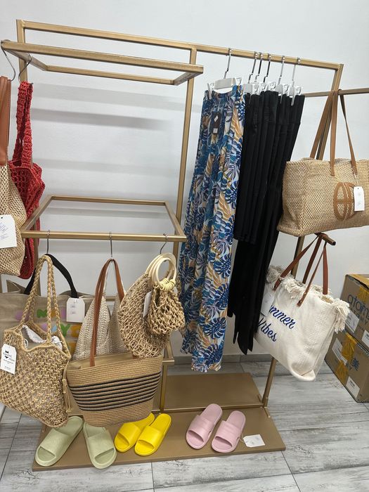 Стеллаж для магазина