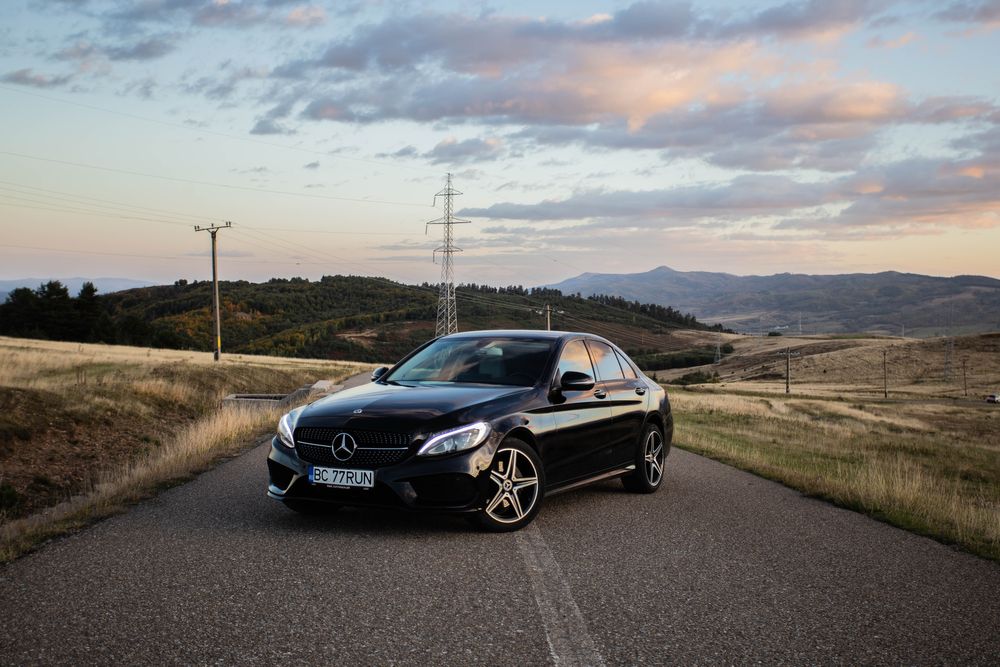 Mercedes-Benz C220d 4matic 9G-tronic AMG GARANTIE
